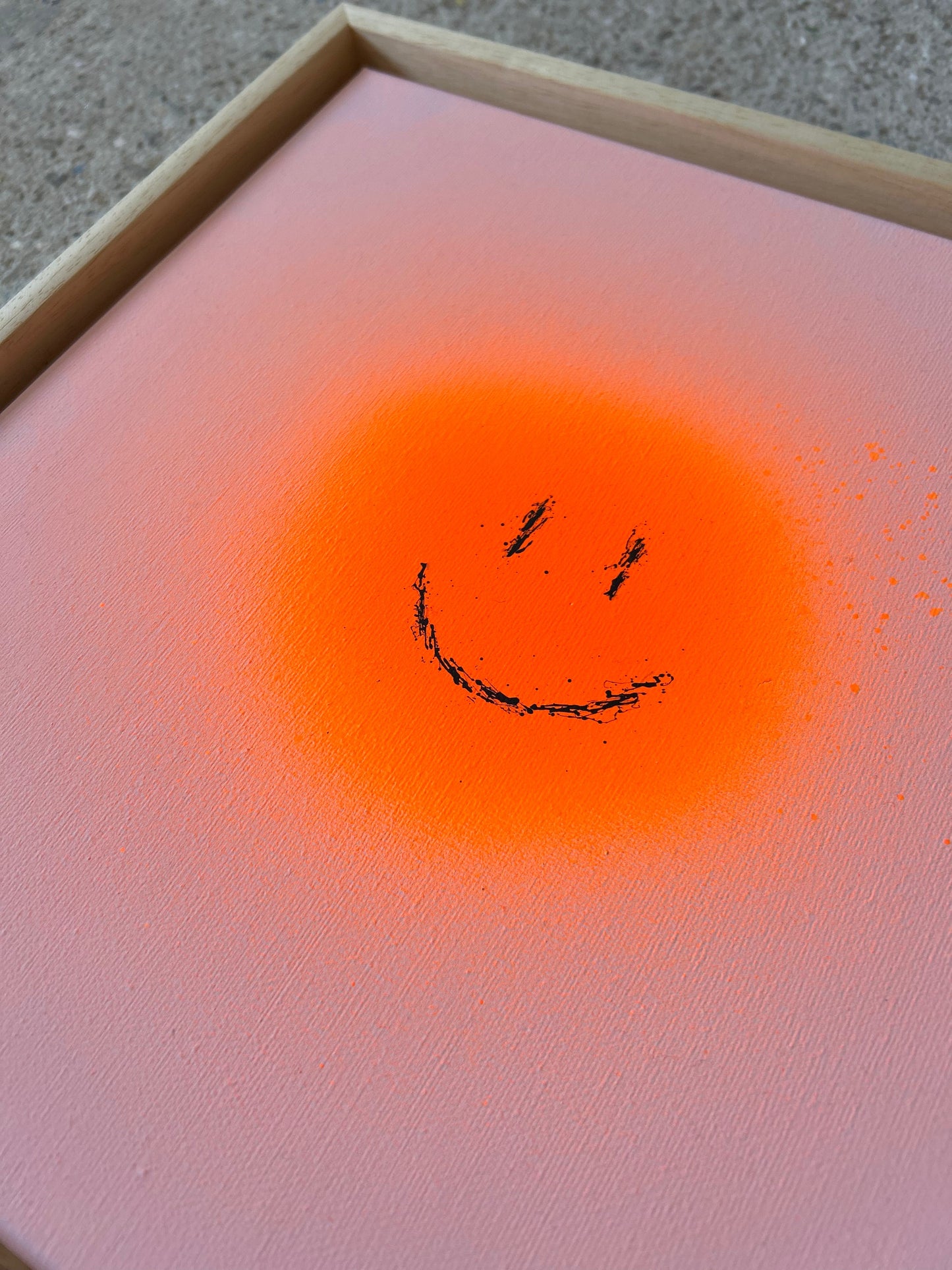 happy smileys | orange on pink