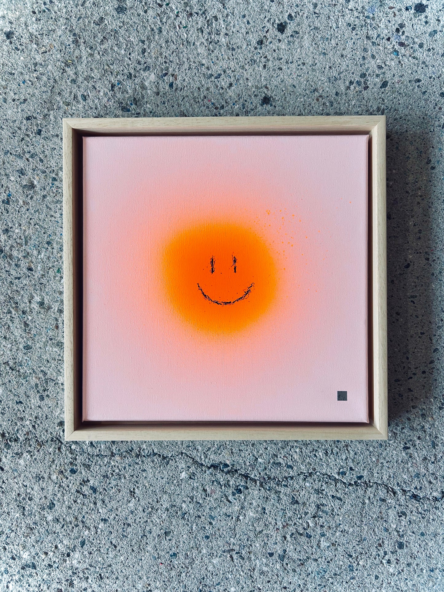happy smileys | orange on pink