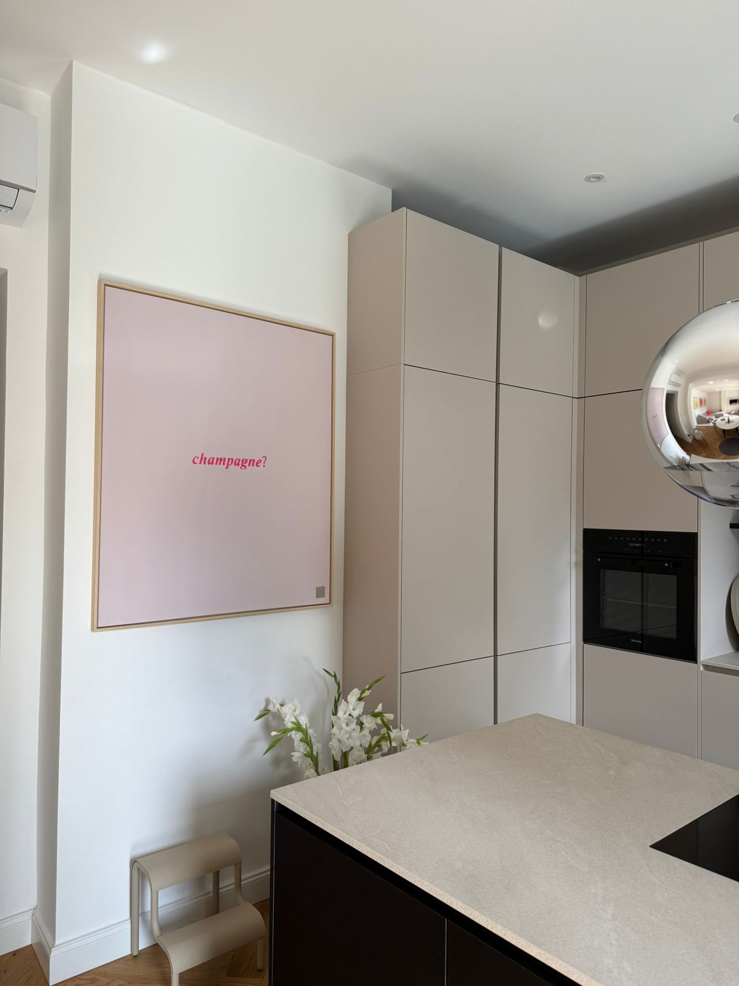 happy collection | champagne?