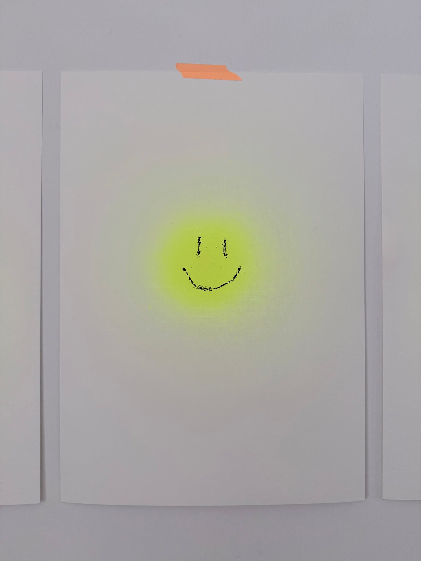 happy smiley | yellow on paper