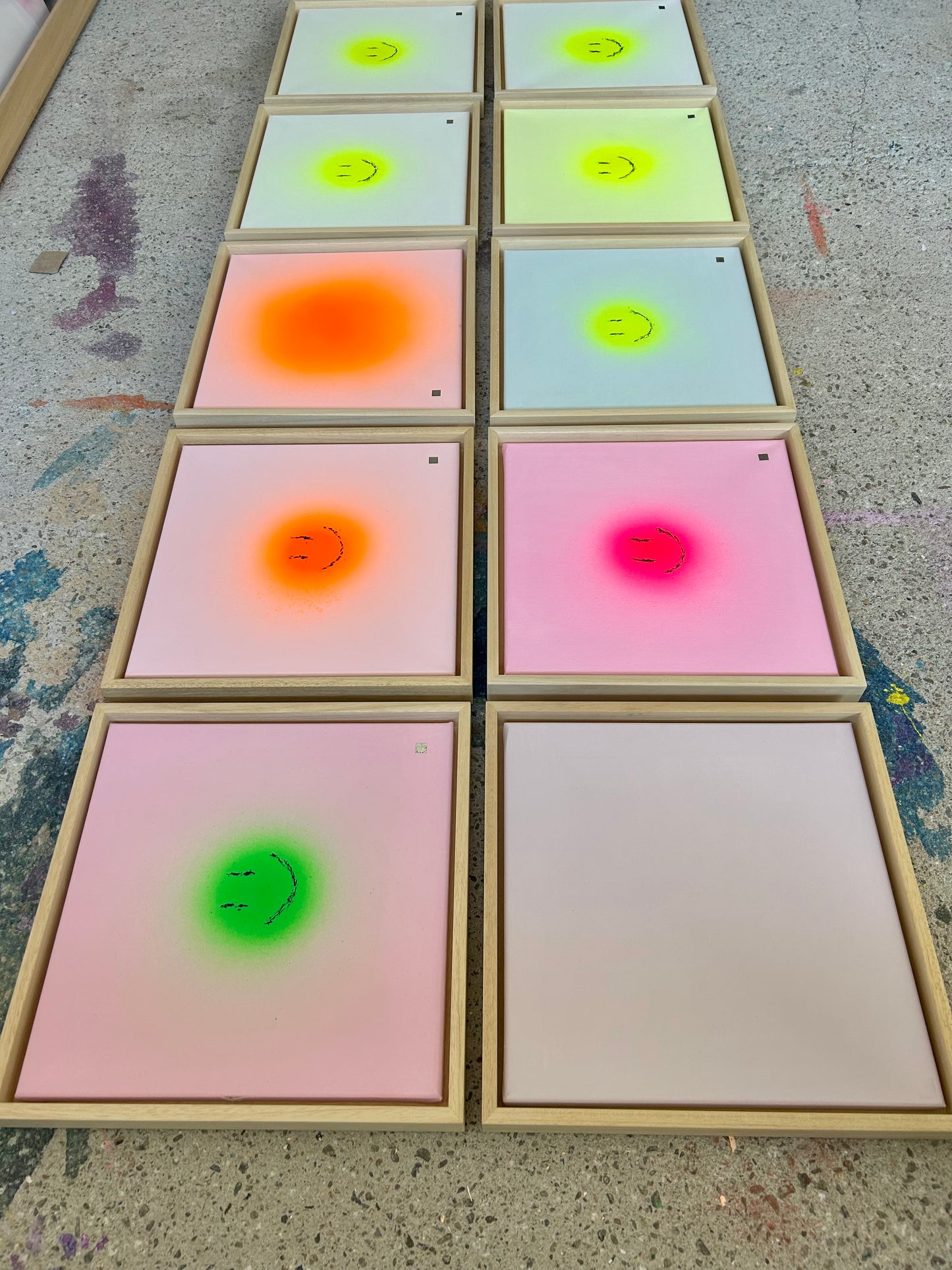 happy smileys | orange on white