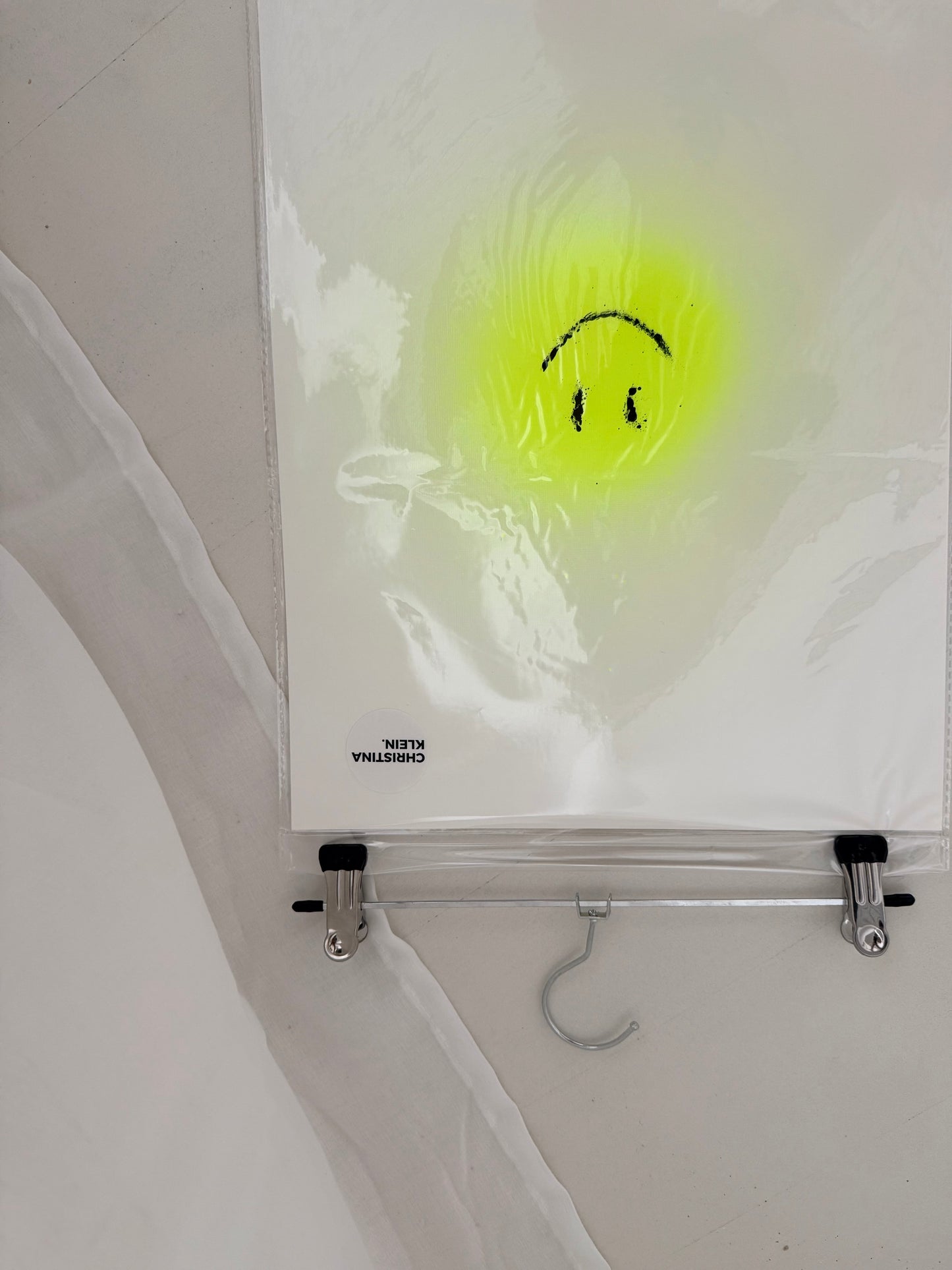 happy smiley | yellow on paper
