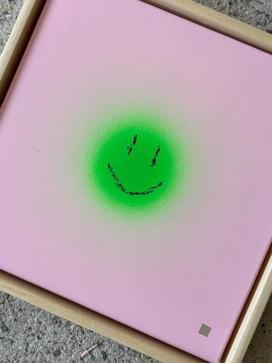 happy smileys | green on pink