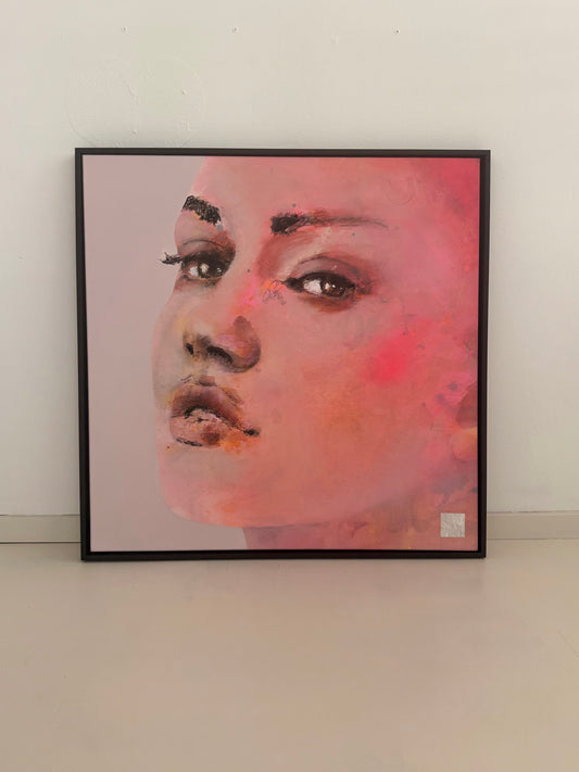 portraits | pink woman