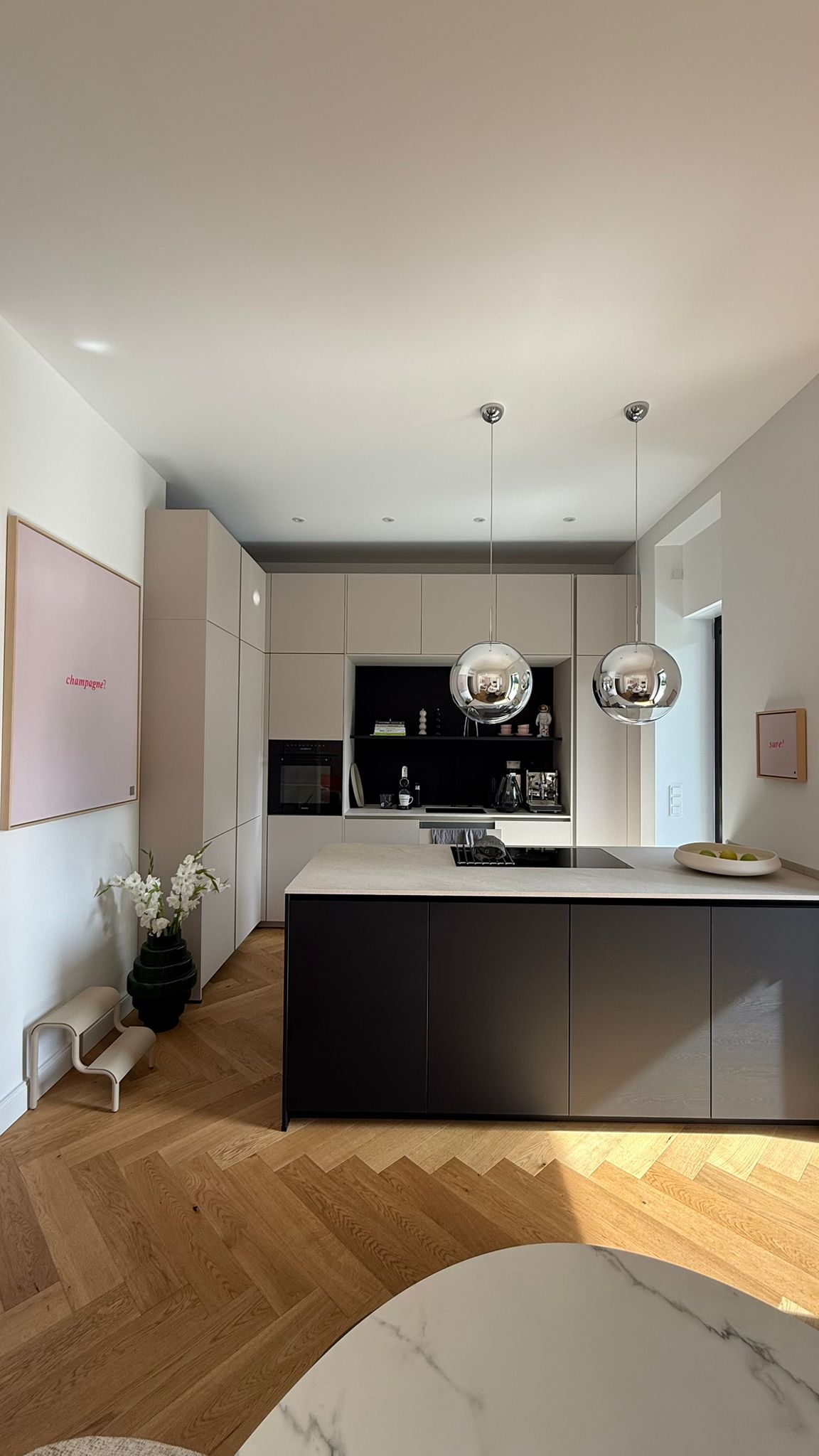 happy collection | champagne?